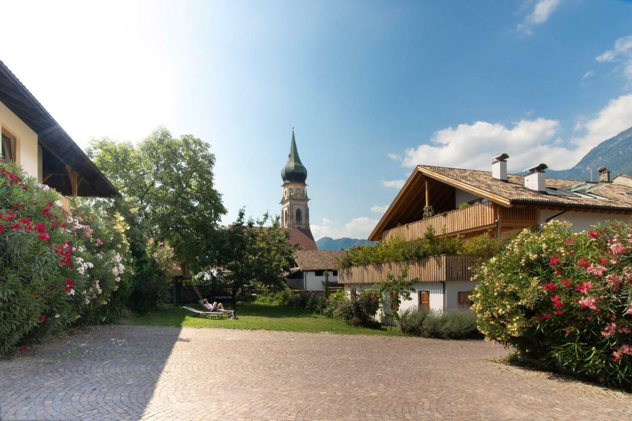 Obstbauernhof Bundschuh - Dogs Welcome Appiano Sulla Strada Del Vino Esterno foto